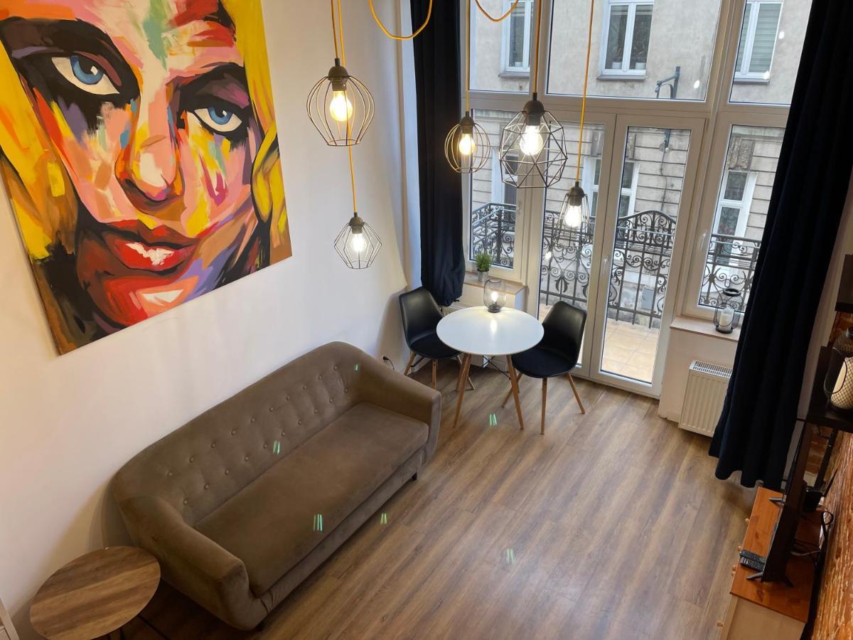 Urokliwy Loft W Ncl Kamienica Vabank Nr 18 Apartment Łódź Exterior foto